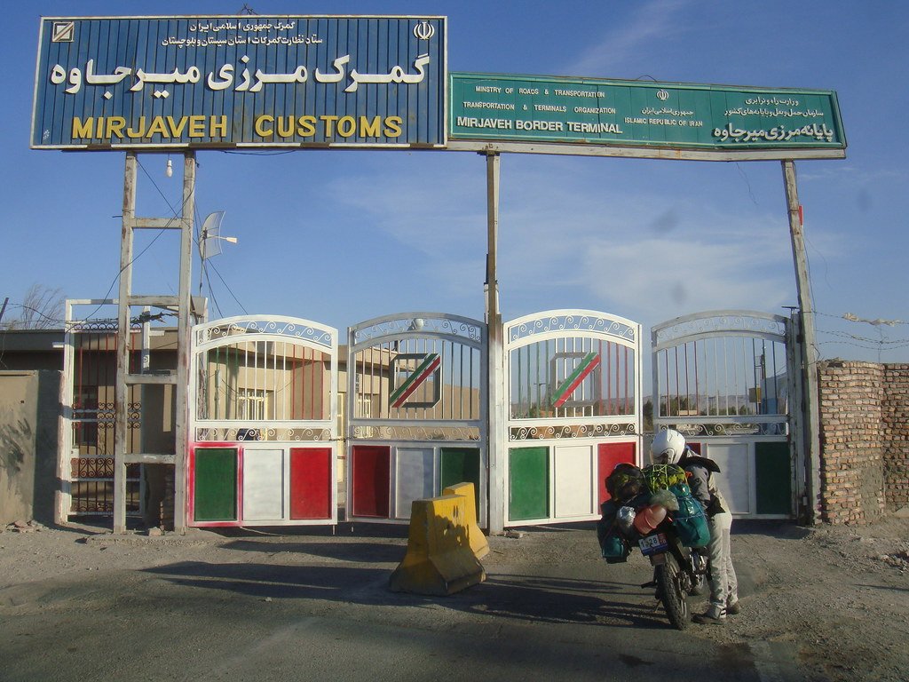 Entering pakistan from Iran